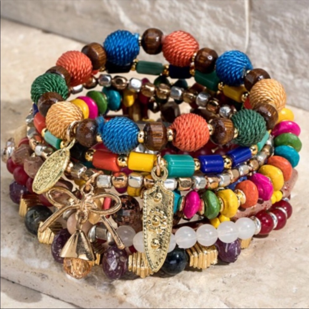 ✅ Multilayered Stretch Bracelet - Picture 4 of 8